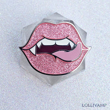 Load image into Gallery viewer, Vampir (Enamel Pin)